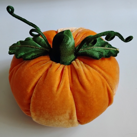 Stuffed Pumpkin, Velour, Orange, Pre-owned - Picture 1 of 5